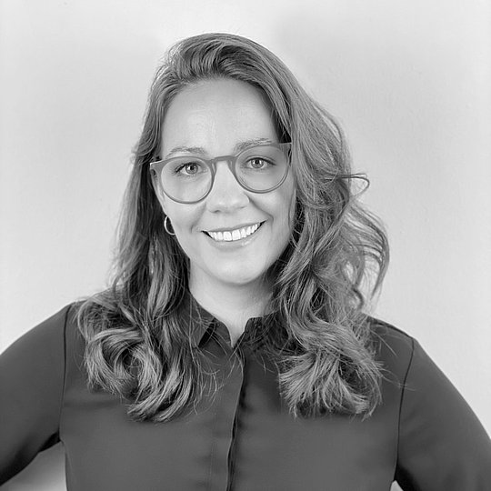 <span class="lr-office-gallery-name">Teresa Senft</span><span class="lr-office-gallery-qualification">B.A. Innenarchitektin AKNW</span> Teresa Senft
