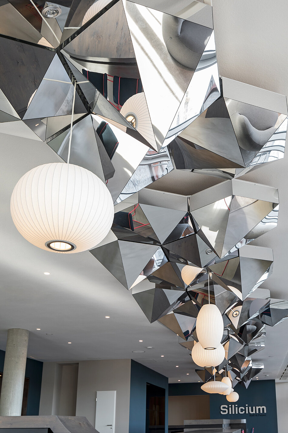 Rödl & Partner Worklounge „Silicium“